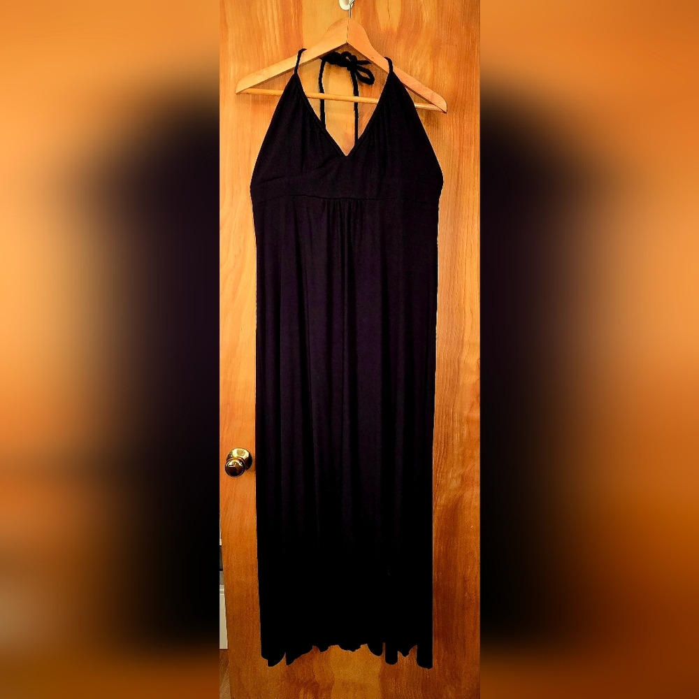 NWOT Black Mossimo Halterneck Maxi Dress. XL.